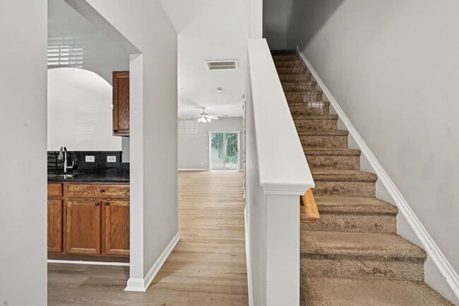 Photo - 2224 Winthrop Chase Dr