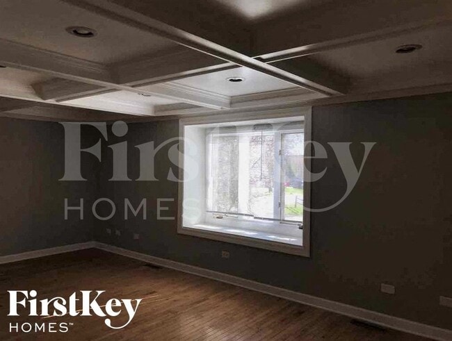 Photo - 100 S Dilger Ave