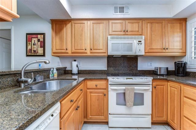 Photo - 13 Albro St Unit 2Bd