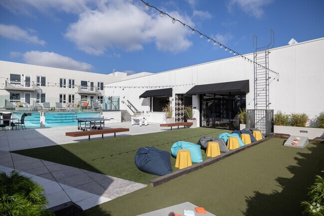 Event Lawn with Outdoor Kitchen and Bocce ball