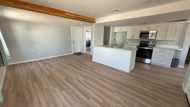 Photo - 3020 E Virginia Ave