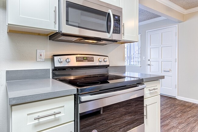 IMG_1153_HDR-9 - Spring Lake Apartments