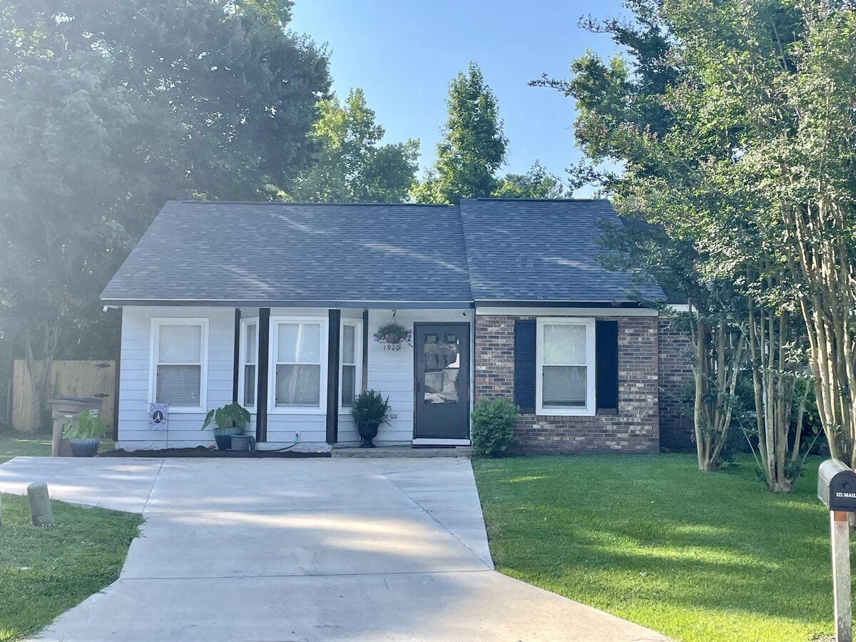 Photo - 1920 Greenstone Ct