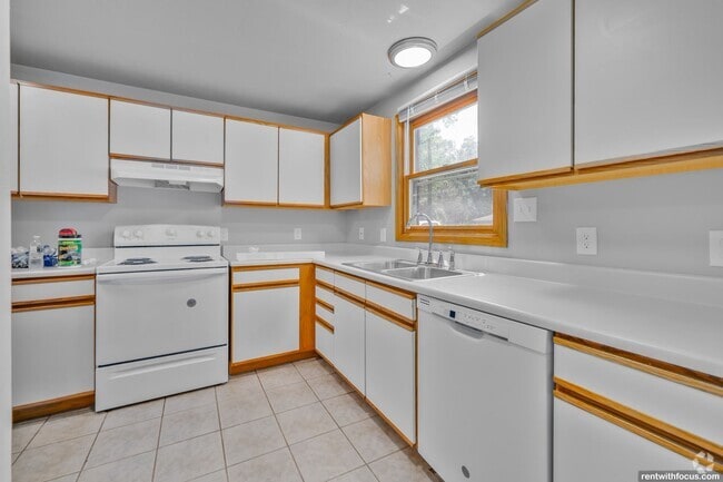 Building Photo - 2795-2797 Saint Ann Dr. Unit 2795 Rental