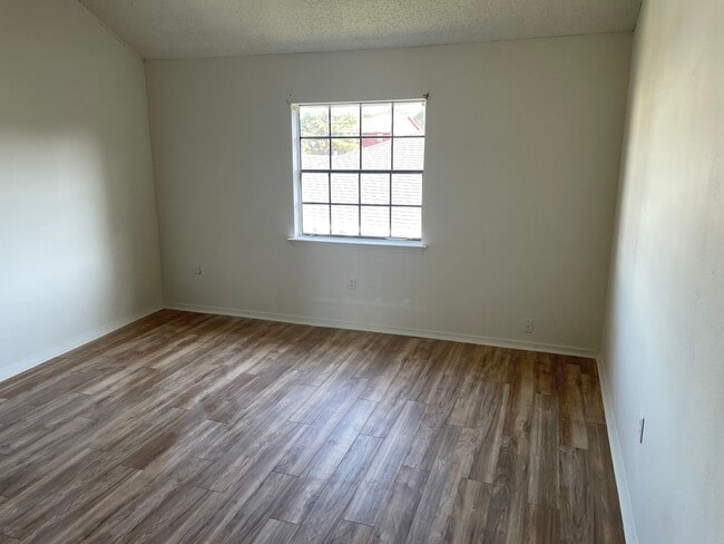 Photo - 1117 Evergreen Dr