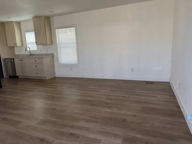 Photo - 2060 N Center St