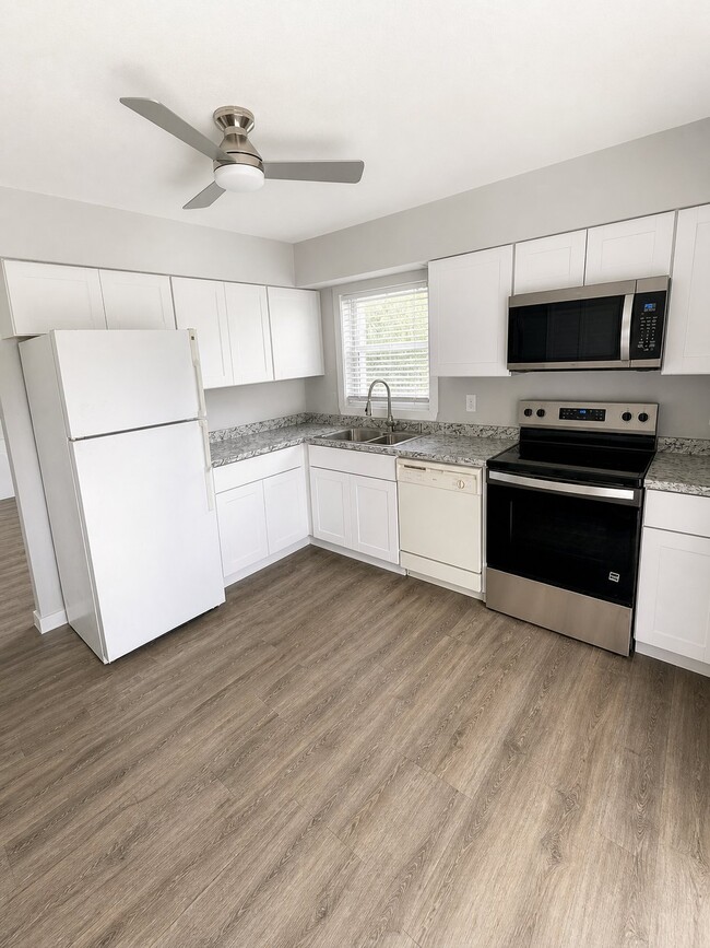 Photo - 1810 47th Ave Dr W Unit 1810