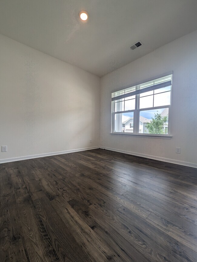 Photo - 2753 Red Barn Rd