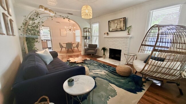 Photo - 2821 6th Ave N