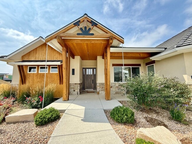 2387 Harding Pk Ct