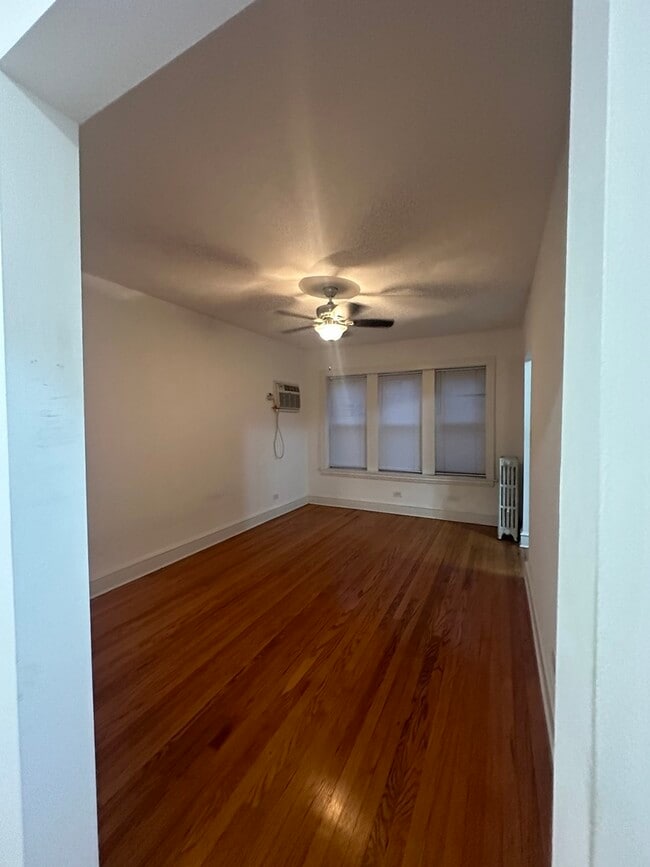 Photo - 2333 W Farwell Ave Unit 1S