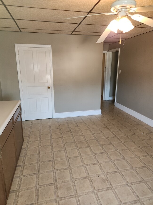 326 E Broadway Unit 2
