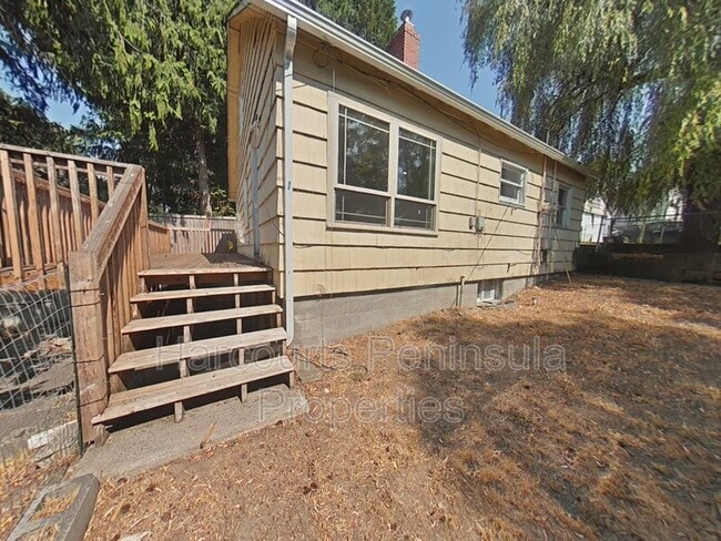 Photo - 1702 Wheaton Wy