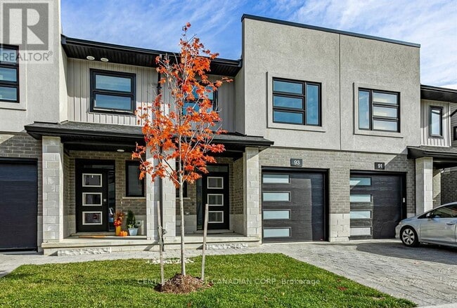 Photo - 3380 Singleton Ave