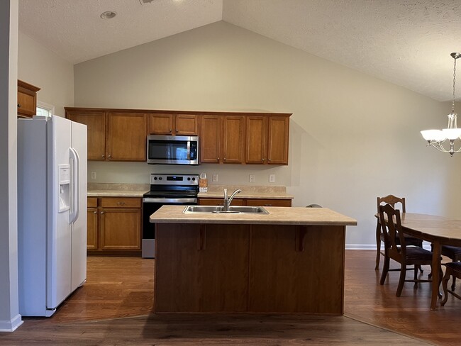 Photo - 395 Devon Chase Hill