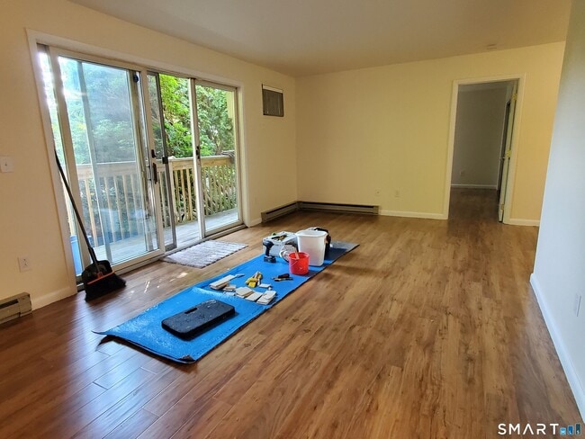 1 Rock Spring Rd