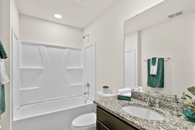 Full Bathroom - 7644 Mailes Ct Unit 201