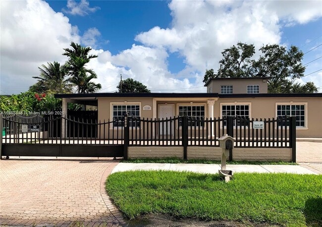 Building Photo - 1145 SW 74th Ct Rental