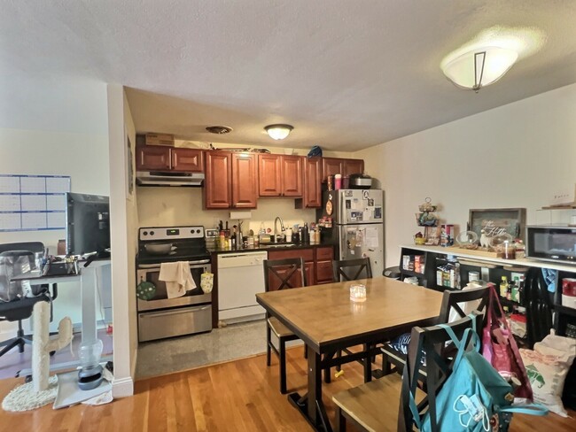 Photo - 197 Kent St Condo Unit 222