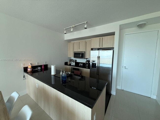 Photo - 79 SW 12th St Unit 3702-S