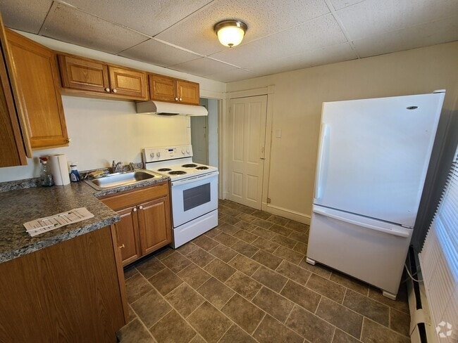 Building Photo - 617 3rd St N Unit upstairs Rental