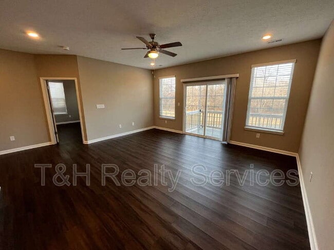 Photo - 5642 Brownstone Dr