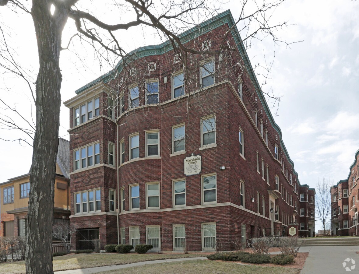 Photo - Maryland Court