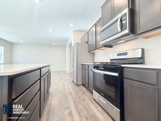 Photo - Stunning 4-Bedroom Home with Mount Rainier Views in Rainier Ridge!