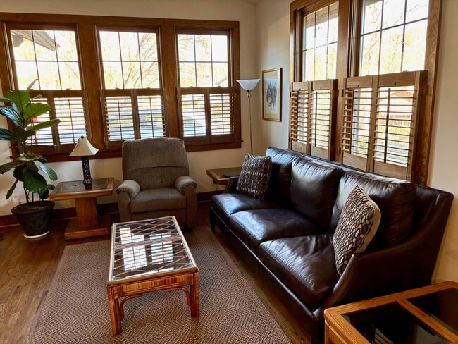 Photo - 38 Bungalow Village Way