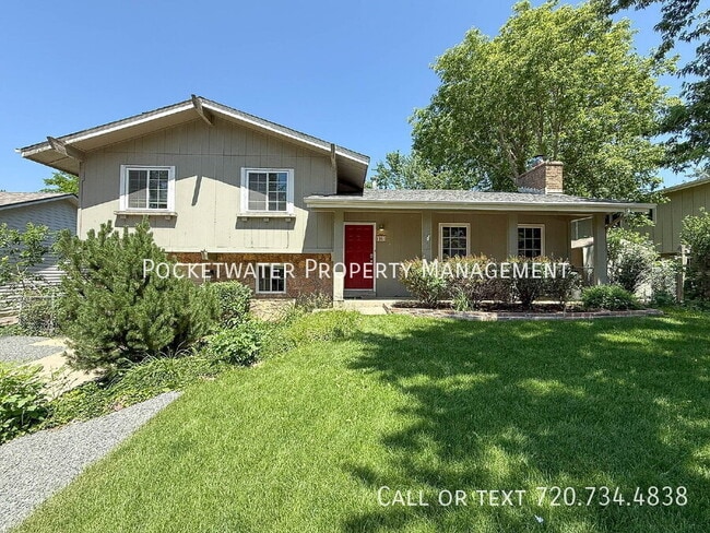 Building Photo - 1060 Ithaca Dr