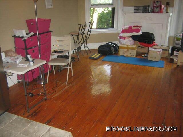 Photo - 1069 Beacon St Unit 7