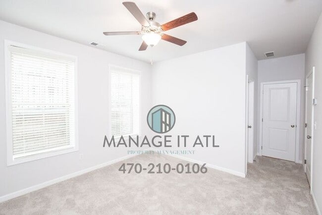 Photo - Elegant 4 Bedroom Townhome in Prime in Doraville