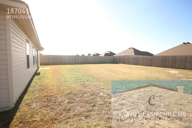 Photo - 3701 Churchill Dr