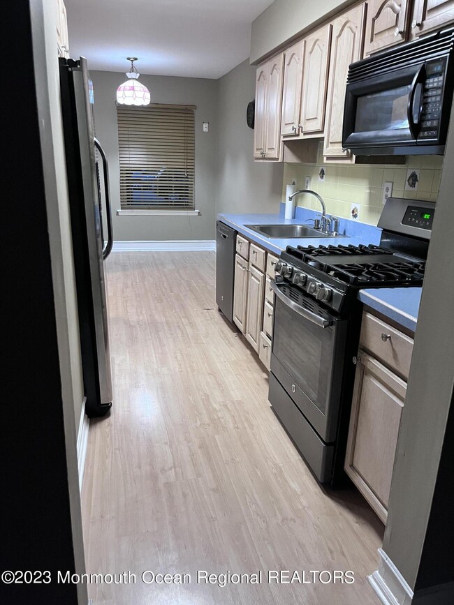 Photo - 37 Atlantis Terrace