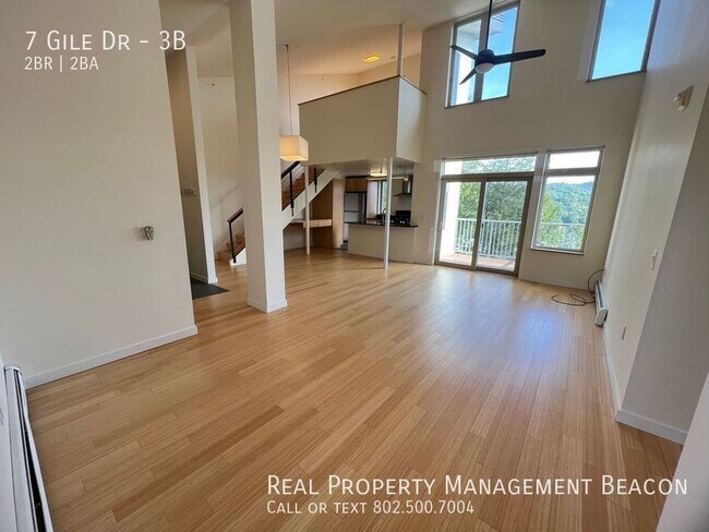 Photo - Hanover, NH 2 BR Gile Hill Condo (+ LOFT) ...