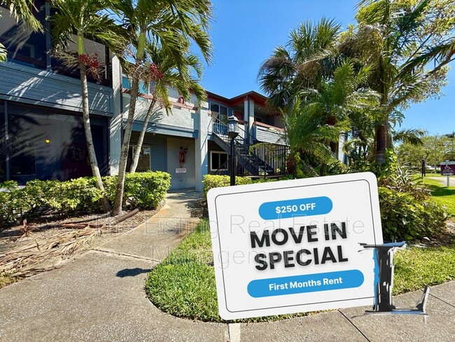 Photo - 10263 Gandy Blvd N Unidad 111 Rental