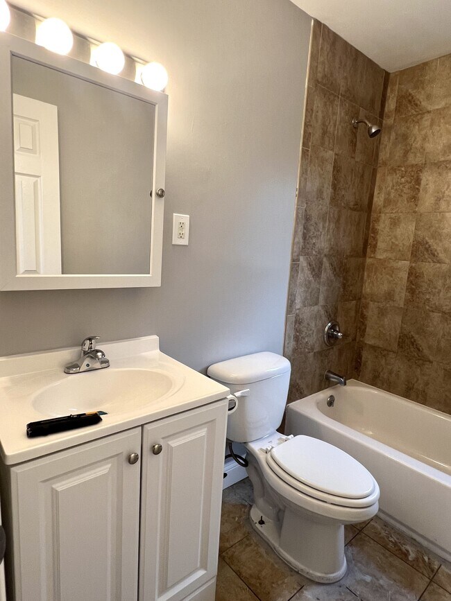 456 Ralph Ave House House Rental in Central Islip, NY