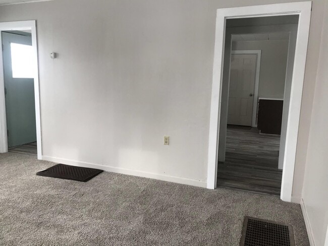 Photo - 216 N Noble St