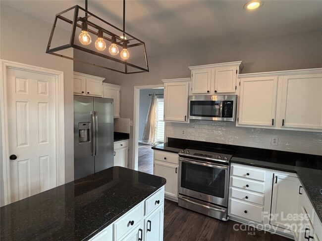 Photo - 8605 Tamarron Dr