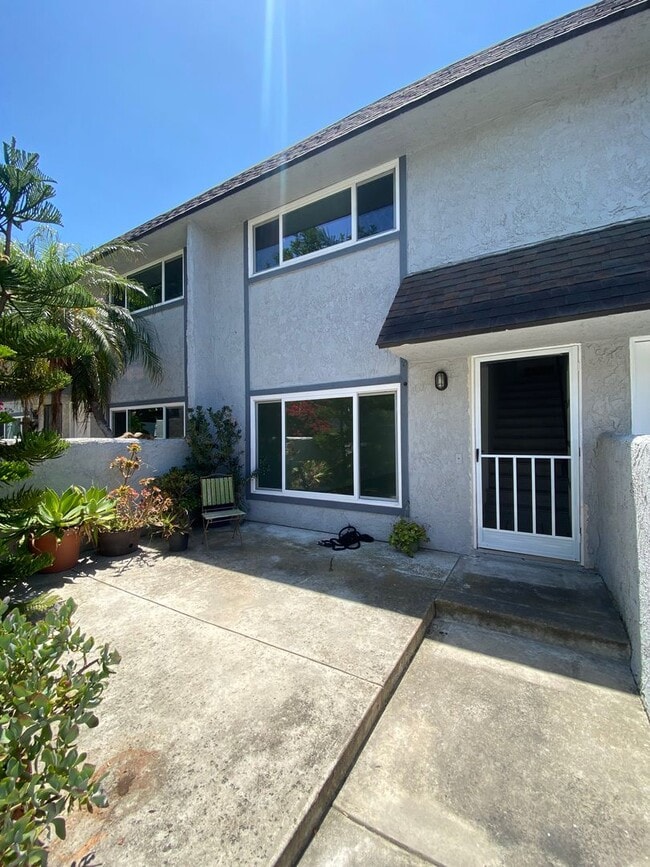 Photo - Harbor Village 2 bedroom Condo Unidad 5