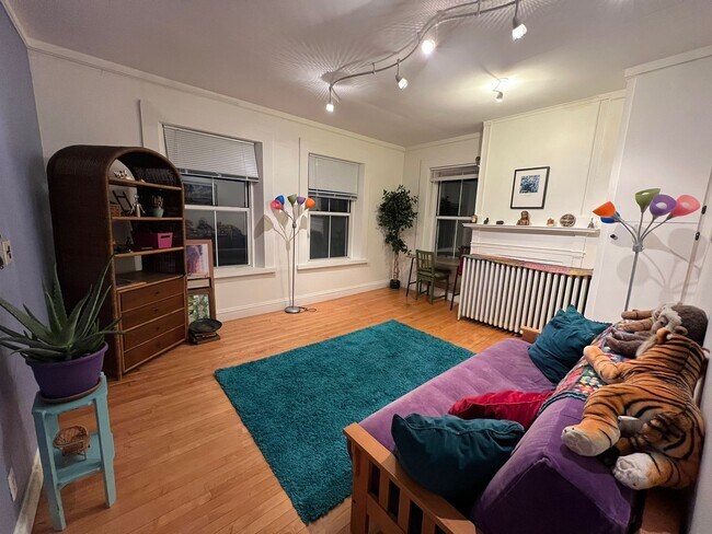 410 Old Montague Rd