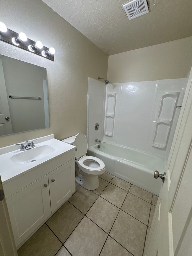 Photo - Lily Haven 07 Unidad 1