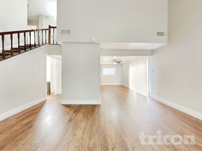 Photo - 3702 Deerbrook Dr