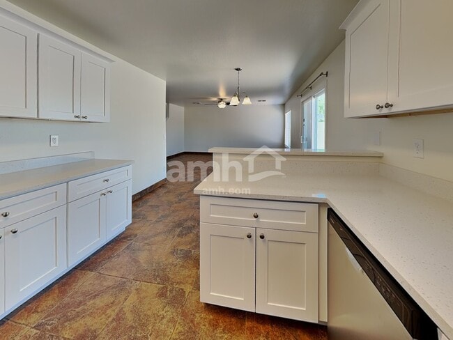 Photo - 12322 W Valentine Ave