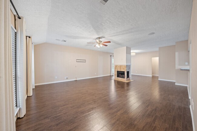 Photo - 18178 Holly Green Dr