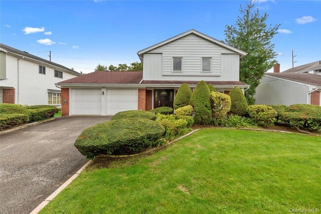 Building Photo - 123 South Dr