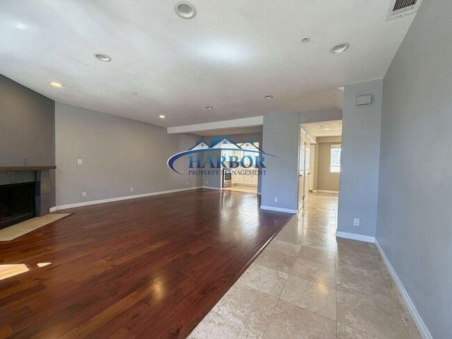 533 Walnut Ave