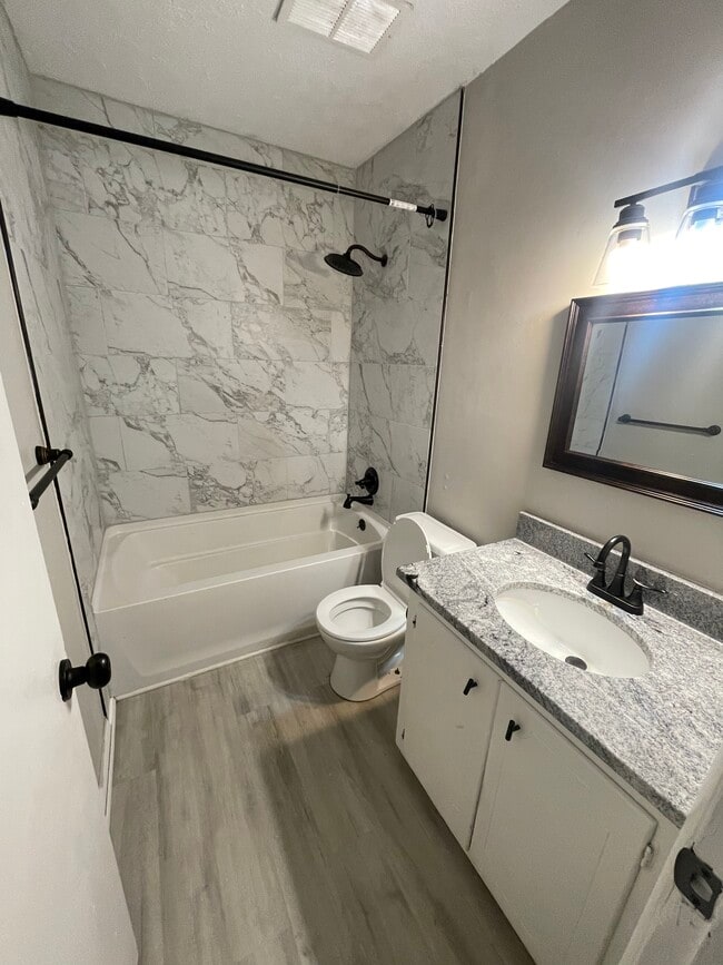 Photo - 2839 Lumpkin Rd Unit B