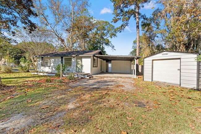 Photo - Renovated 2 Bedroom Home on Spacious Corner Lot