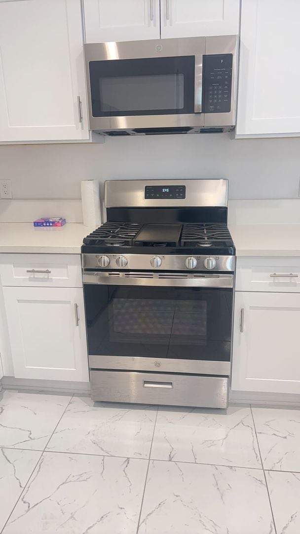 Photo - Pacific Legends East